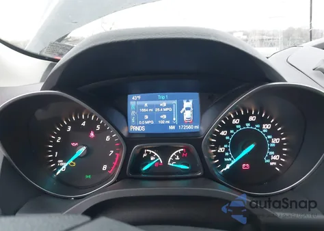 2014 Ford Escape S z USA, uszkodzony, nr VIN 1FMCU0F78EUC41466